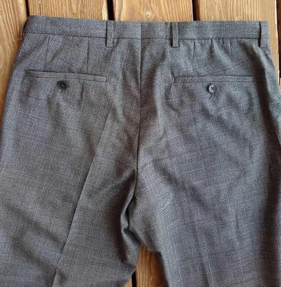 BOSS HUGO BOSS Gray Regular Fit dress pants 100% Virgin Wool Mens size 32 - Picture 3 of 8